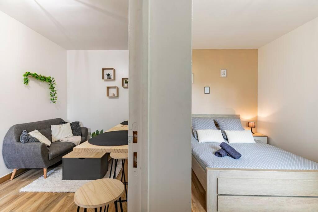 Le Nid - Lormont : Votre Escapade Apartment Exterior foto